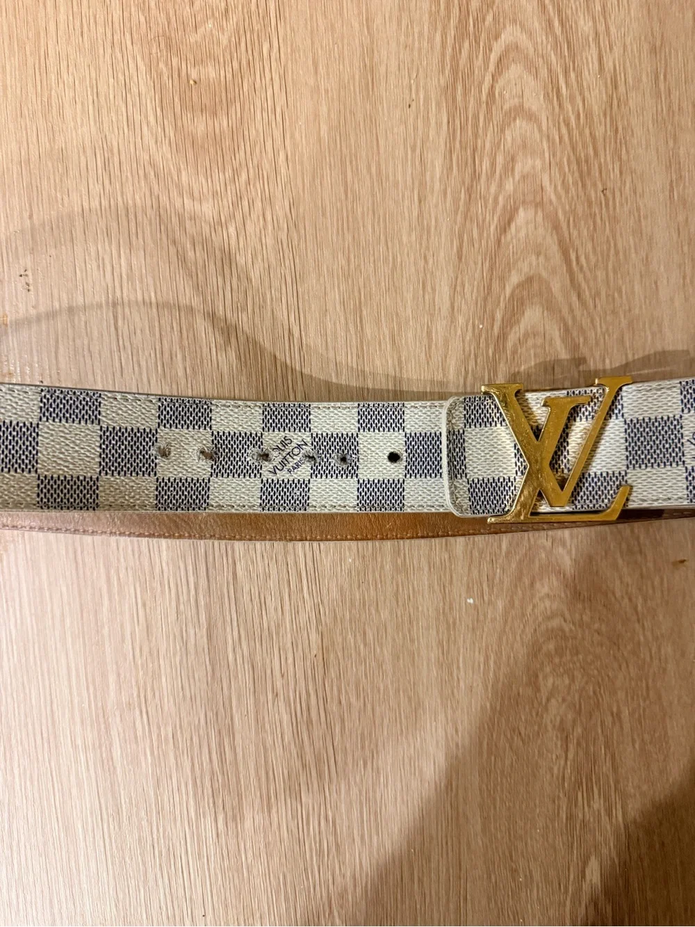 Louis Vuitton classic damier